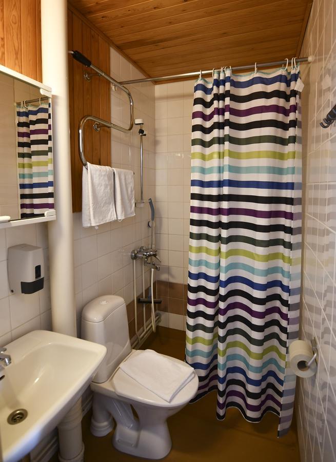 Kilpisjaerven Retkeilykeskus Rooms Kilpisjärvi Extérieur photo